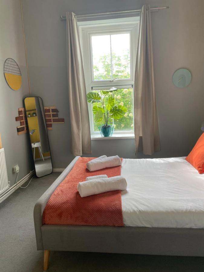 2 Bed Apartment Close To City Centre Cardiff Exterior foto
